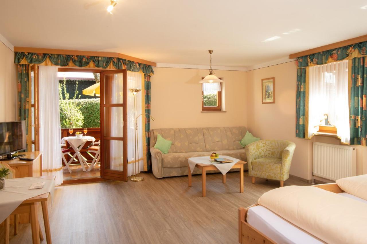 Landhaus Cornelia バート・ビルンバッハ 部屋 写真